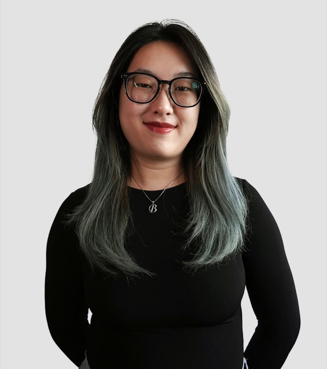 Bella — Senior Designer